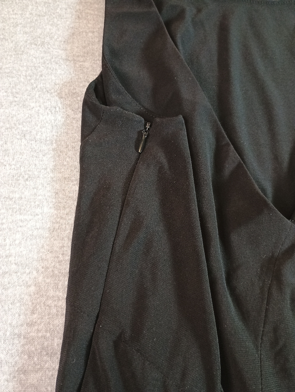 Lauren Ralph Lauren Women's Size 6 Classic Black Sleeveless Fit-and-Flare Dress - Picture 6 of 9